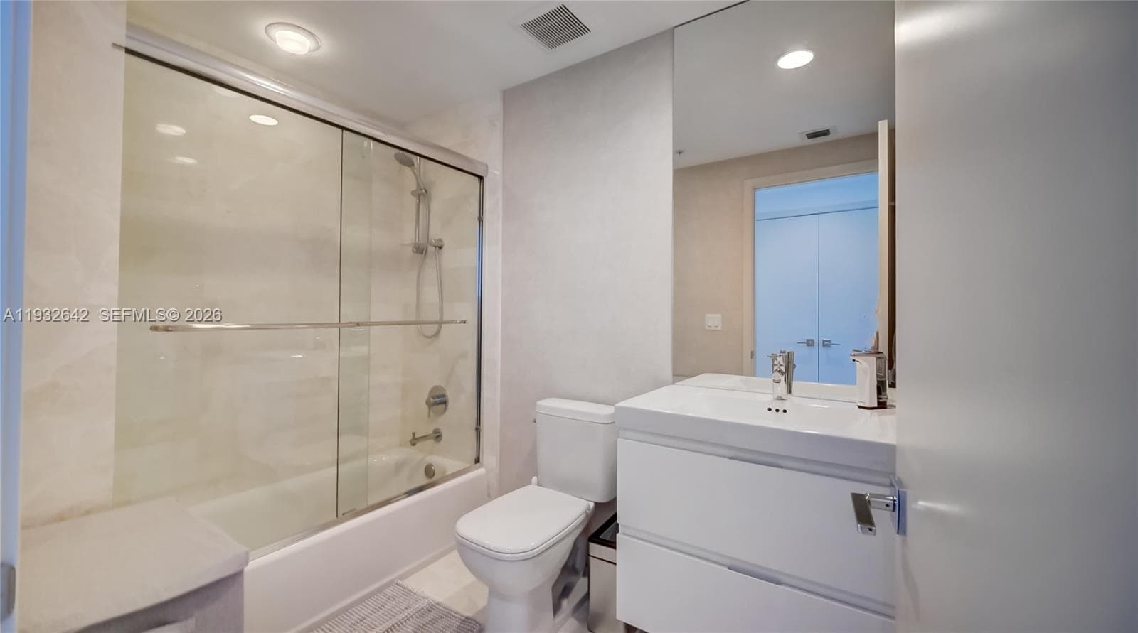 17111 Biscayne Blvd # 410, North Miami Beach FL 33160 — 18