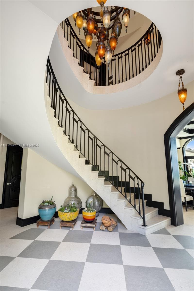 10330 W Broadview Dr, Bay Harbor Islands FL 33154 — 4