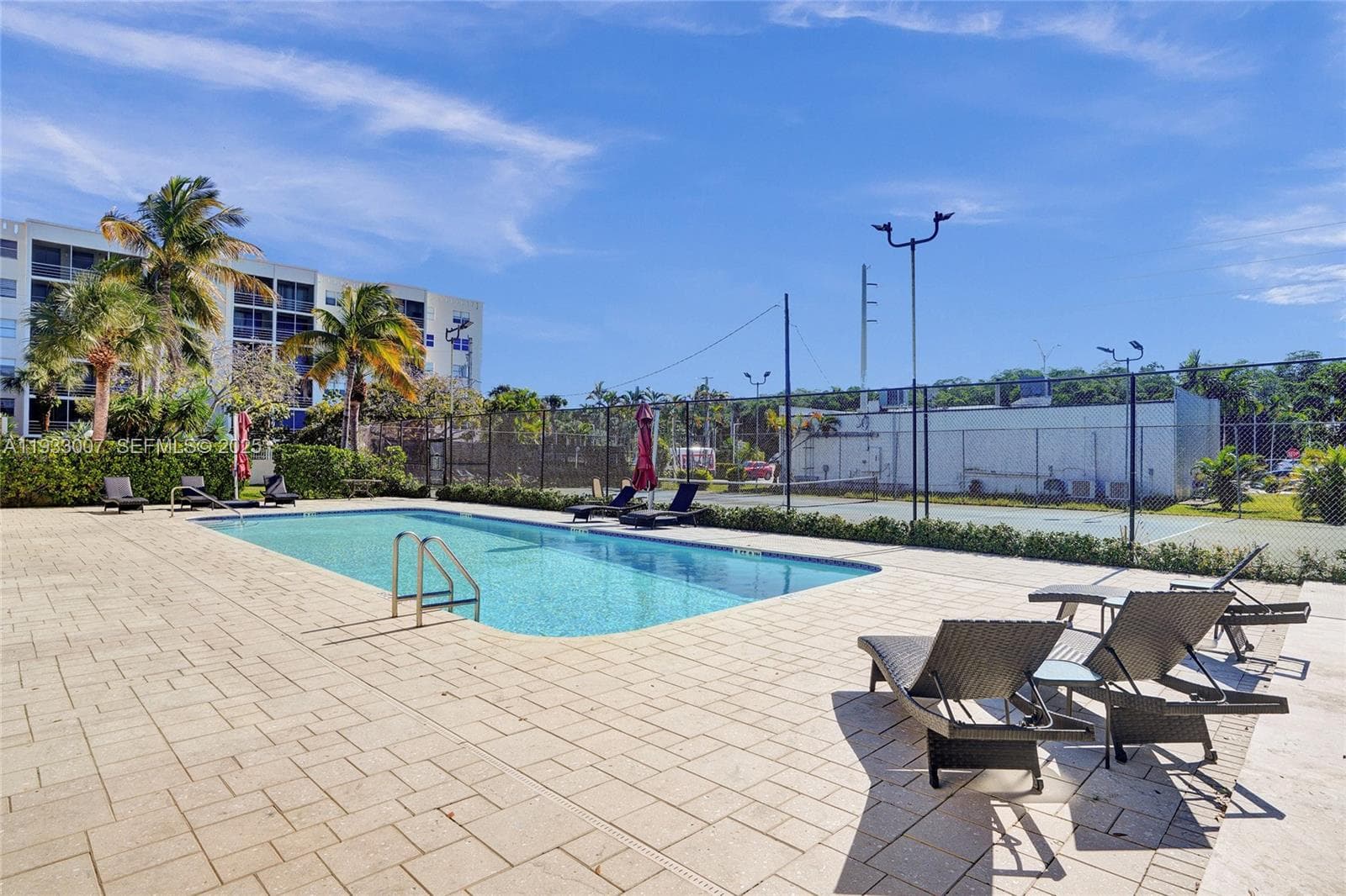 16478 NE 27th Pl # 34, Eastern Shores FL 33160 — 55