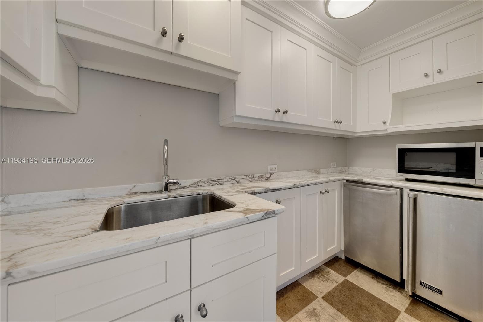 100 Cape Florida Dr, Key Biscayne FL 33149 — 47
