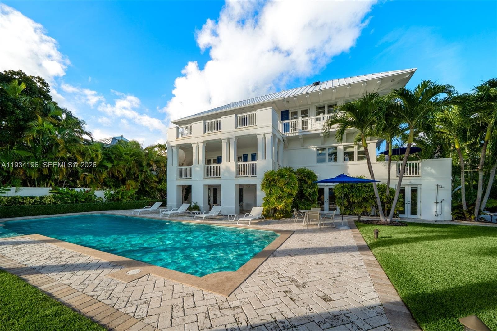 100 Cape Florida Dr, Key Biscayne FL 33149 — 53