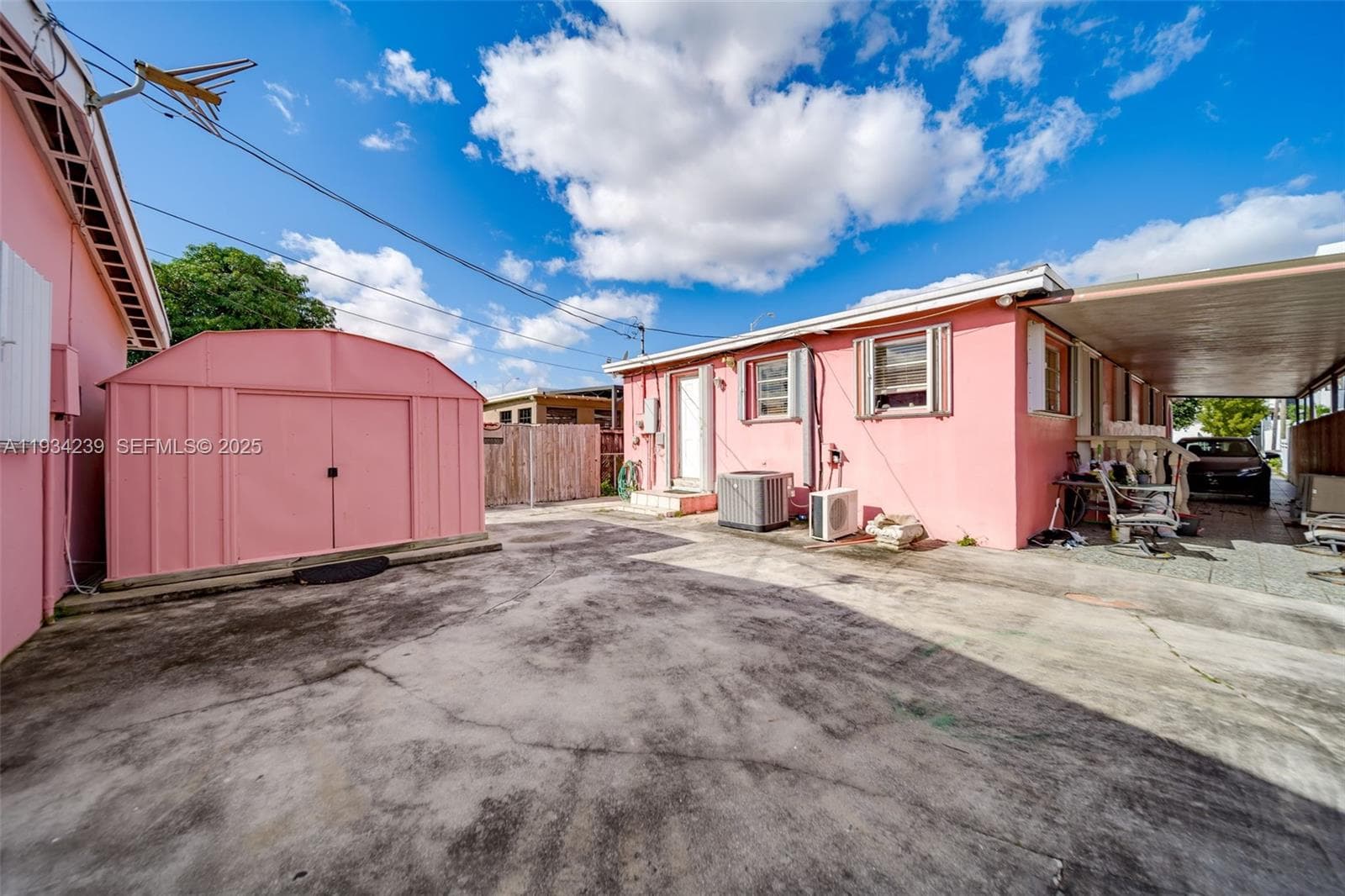 854 E 24th St, Hialeah FL 33013 — 10