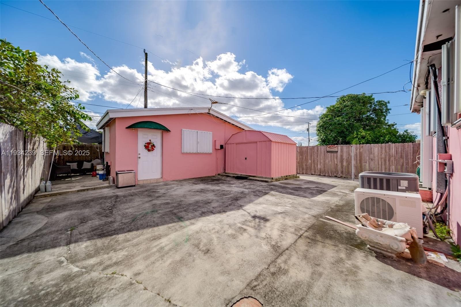 854 E 24th St, Hialeah FL 33013 — 8
