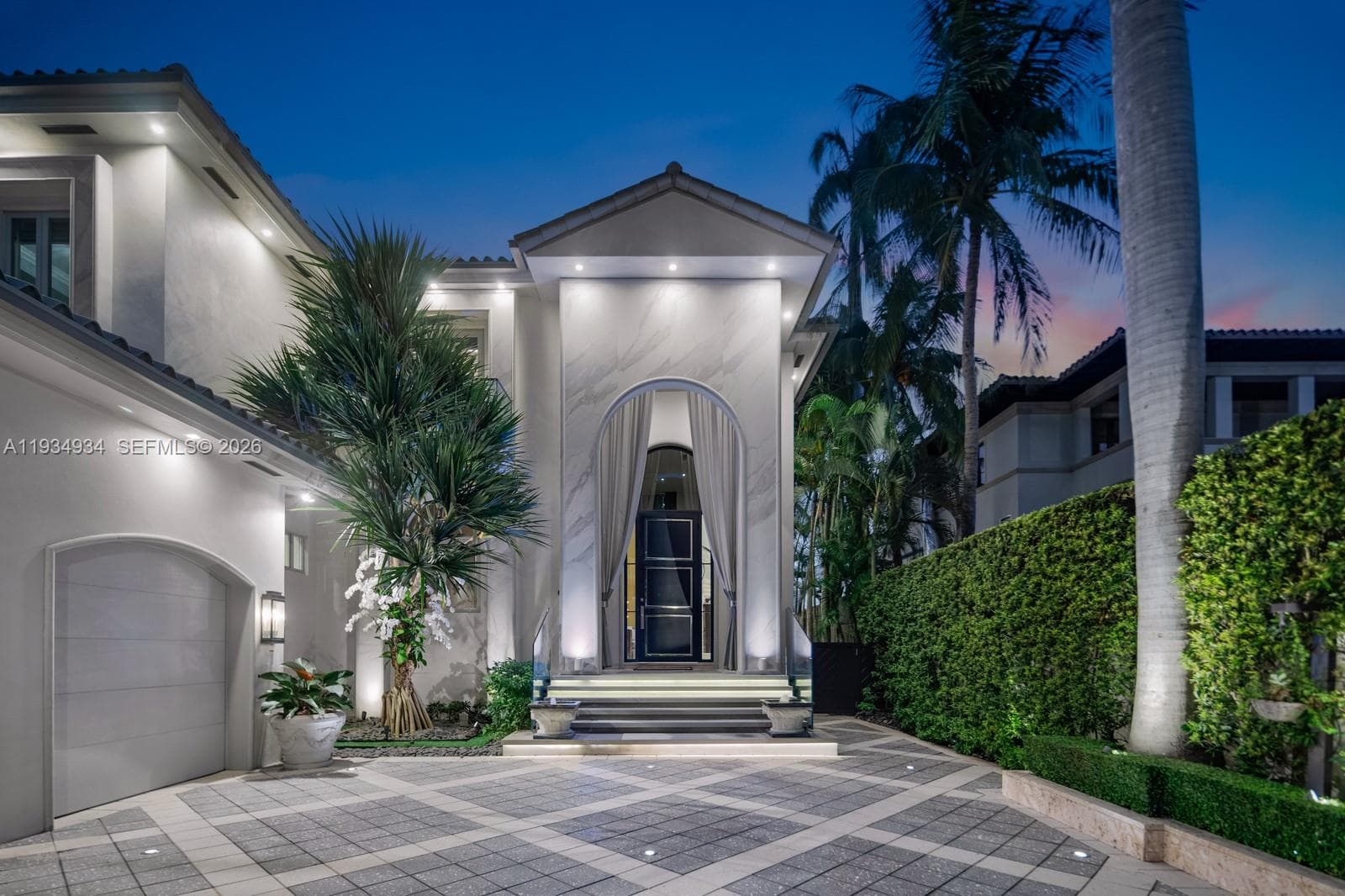 176 S Hibiscus Drive, Miami Beach FL 33139 — 42