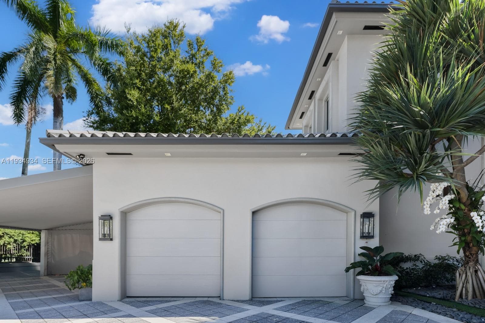 176 S Hibiscus Drive, Miami Beach FL 33139 — 30