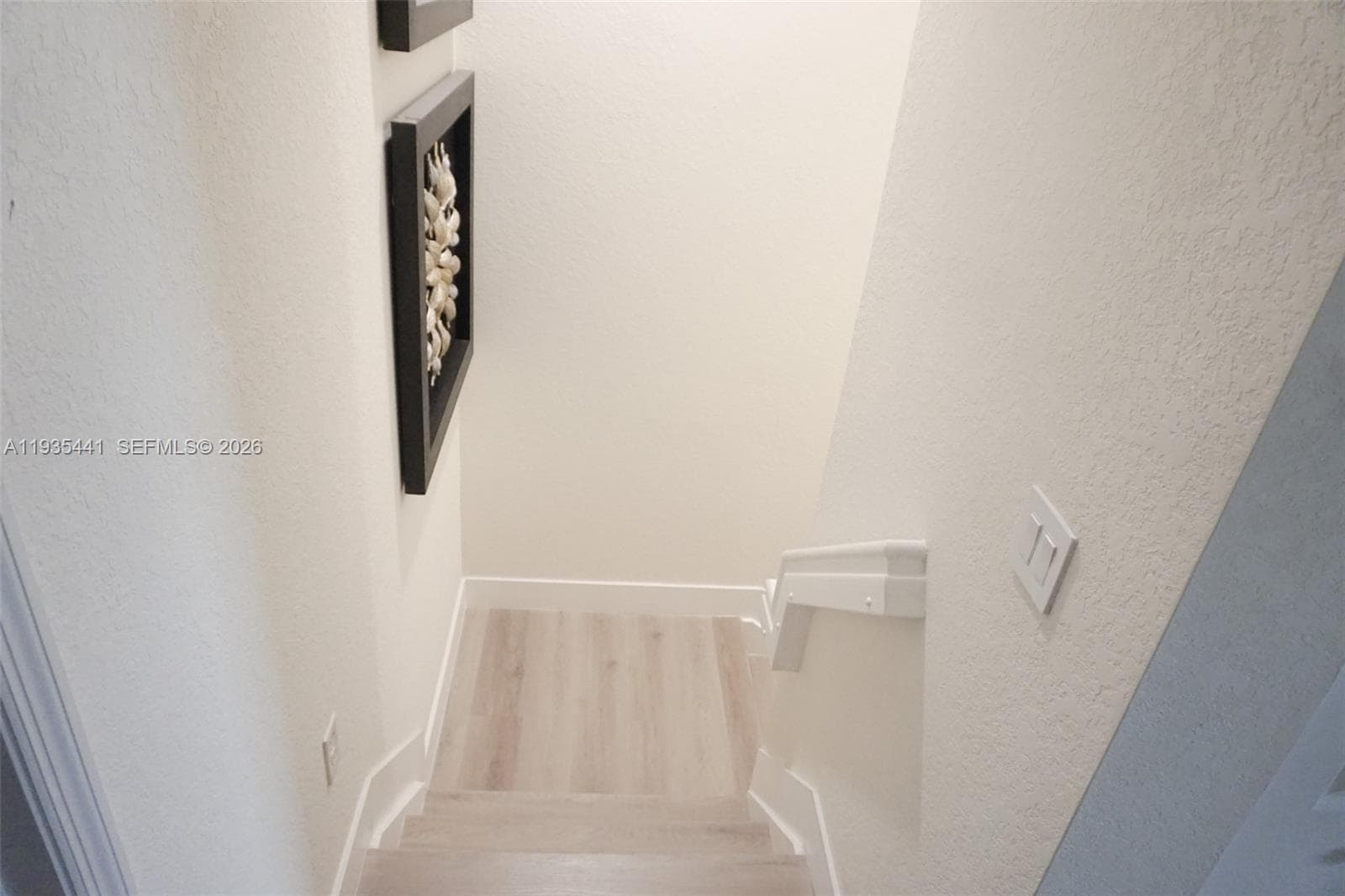 10589 W 32nd Ln, Hialeah Gardens FL 33018 — 24