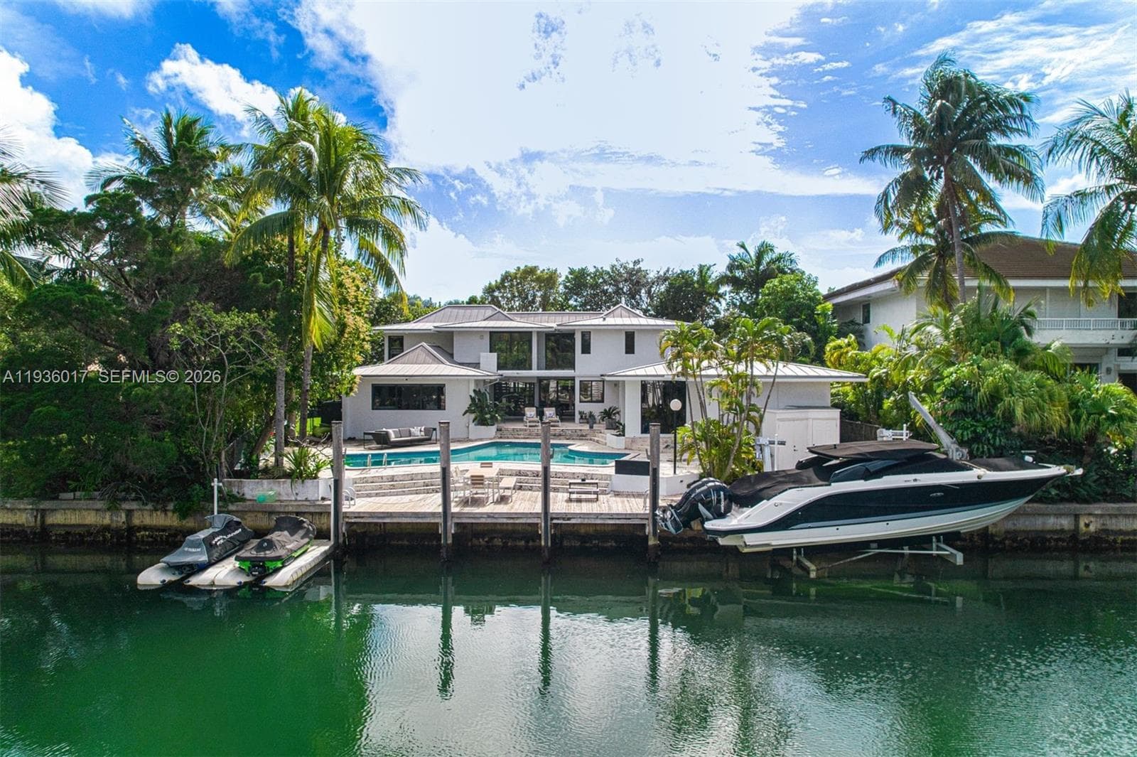 121 Knollwood Drive, Key Biscayne FL 33149 — 1