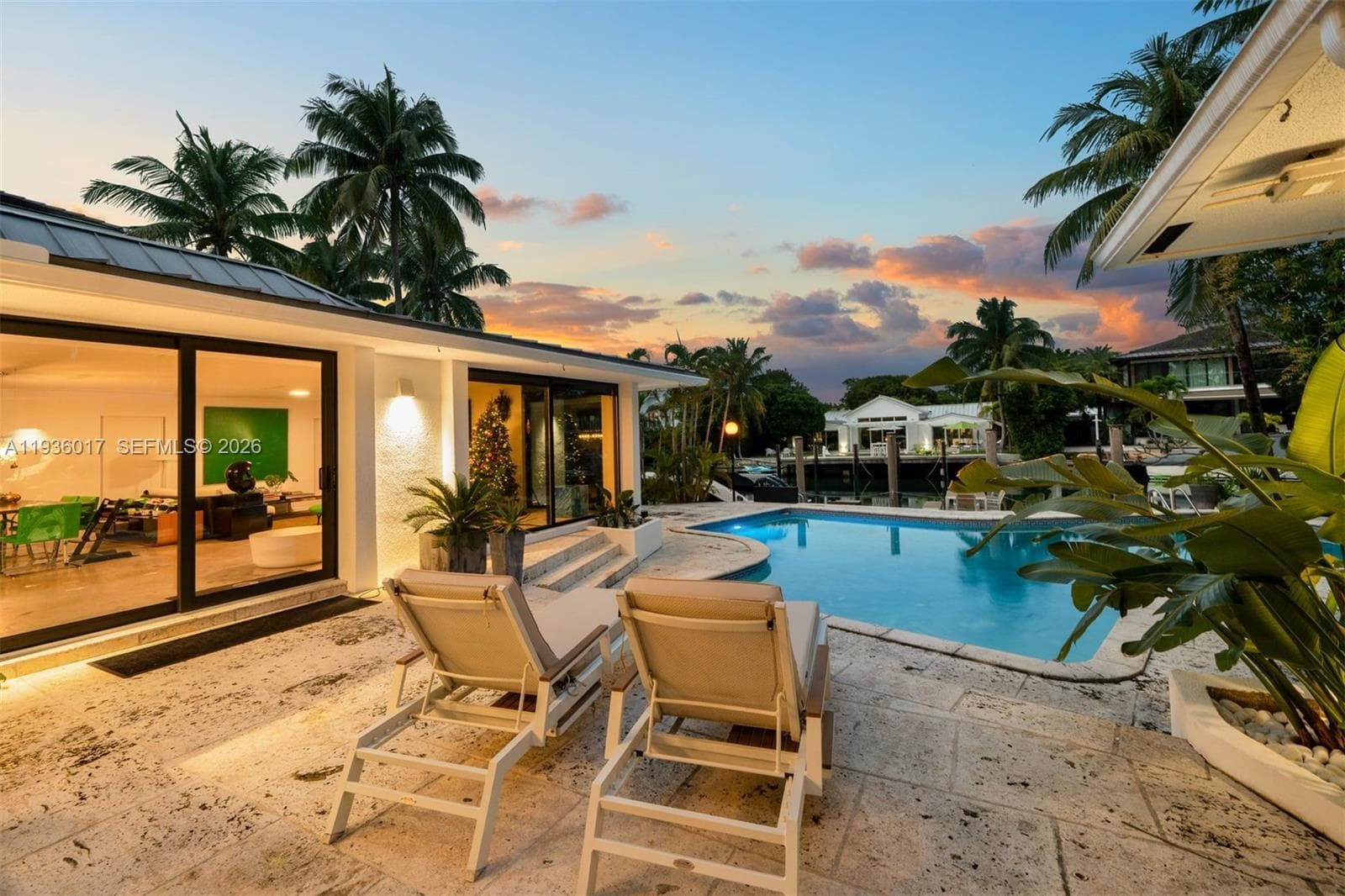121 Knollwood Drive, Key Biscayne FL 33149 — 35