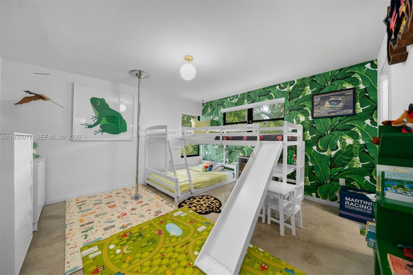 121 Knollwood Drive, Key Biscayne FL 33149 — 25