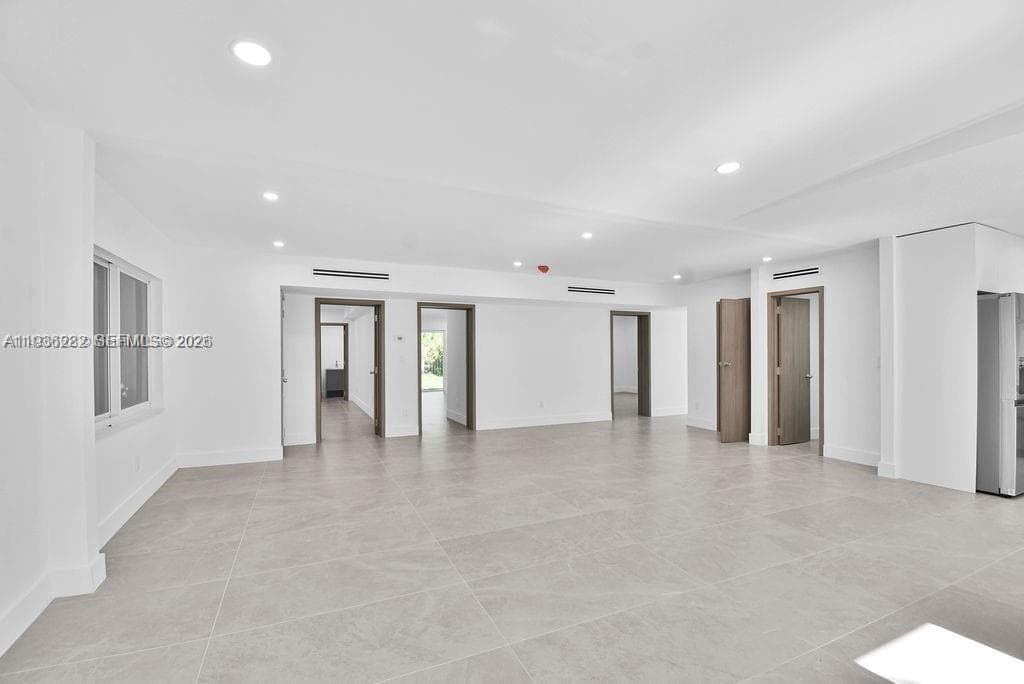 7902 SW 67th Ave, South Miami FL 33143 — 2