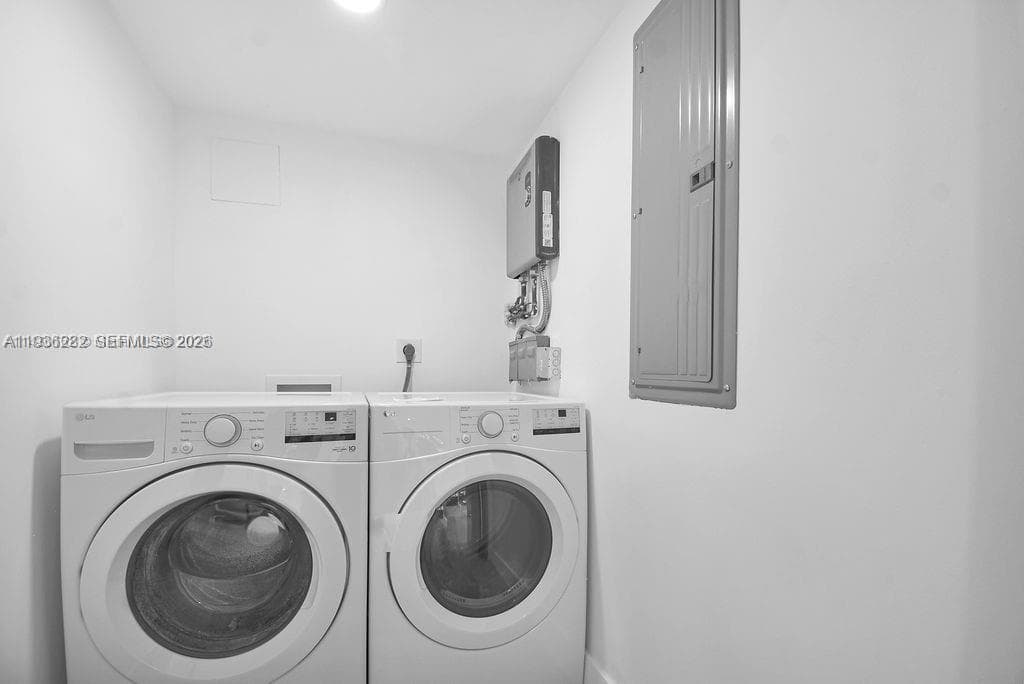 7902 SW 67th Ave, South Miami FL 33143 — 19