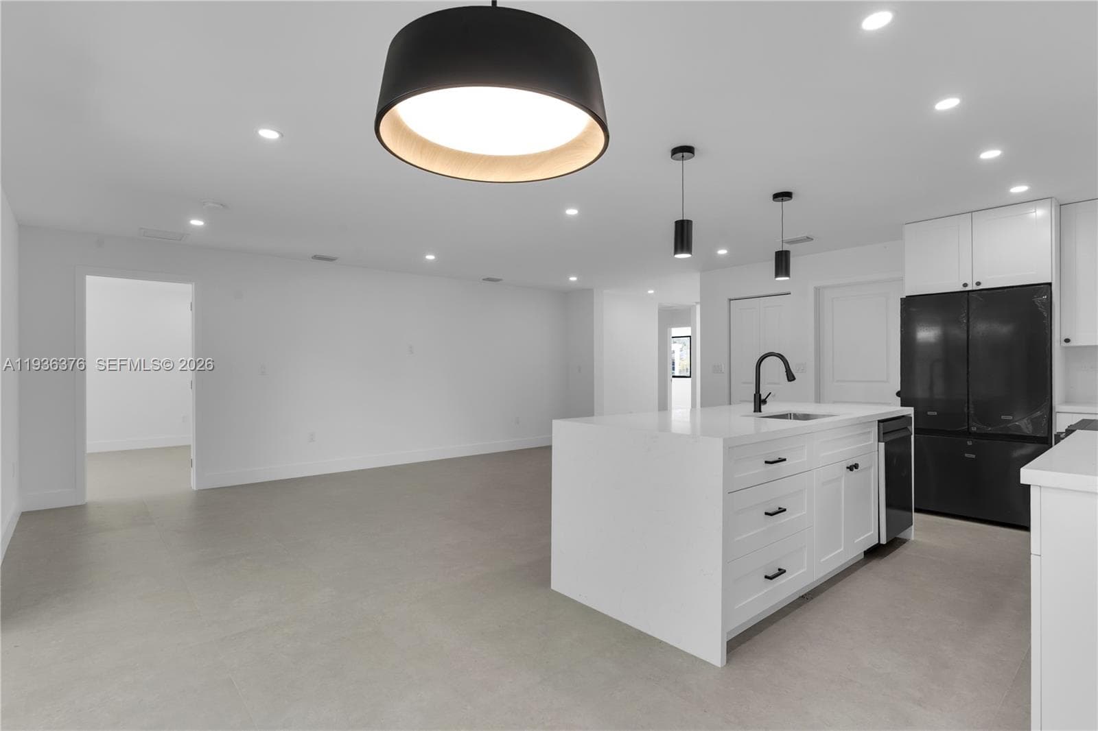 6421 SW 59th Ave, South Miami FL 33143 — 2
