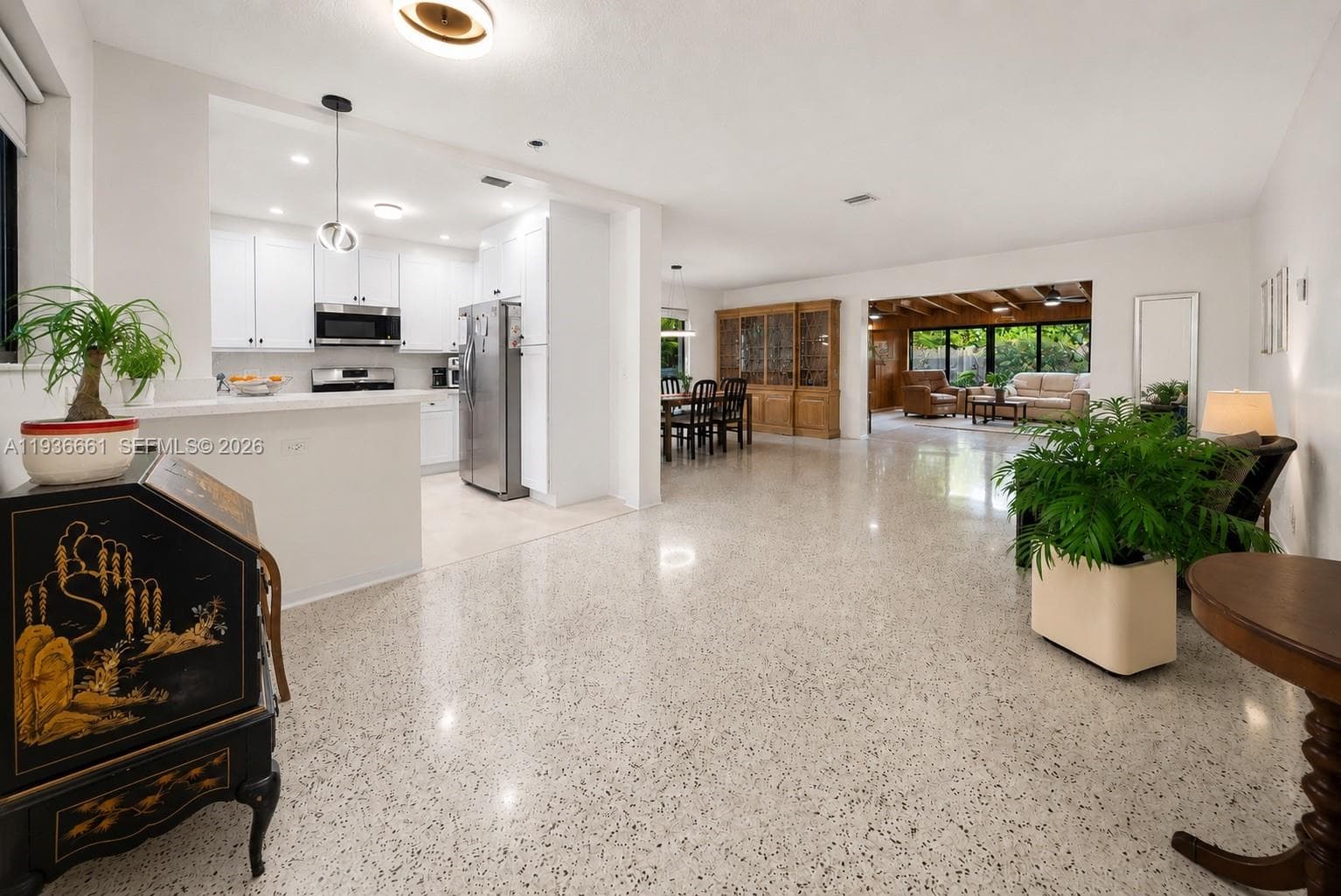 7517 Cutlass Ave, North Bay Village FL 33141 — 6