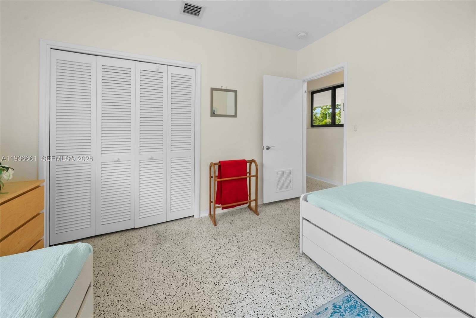 7517 Cutlass Ave, North Bay Village FL 33141 — 31