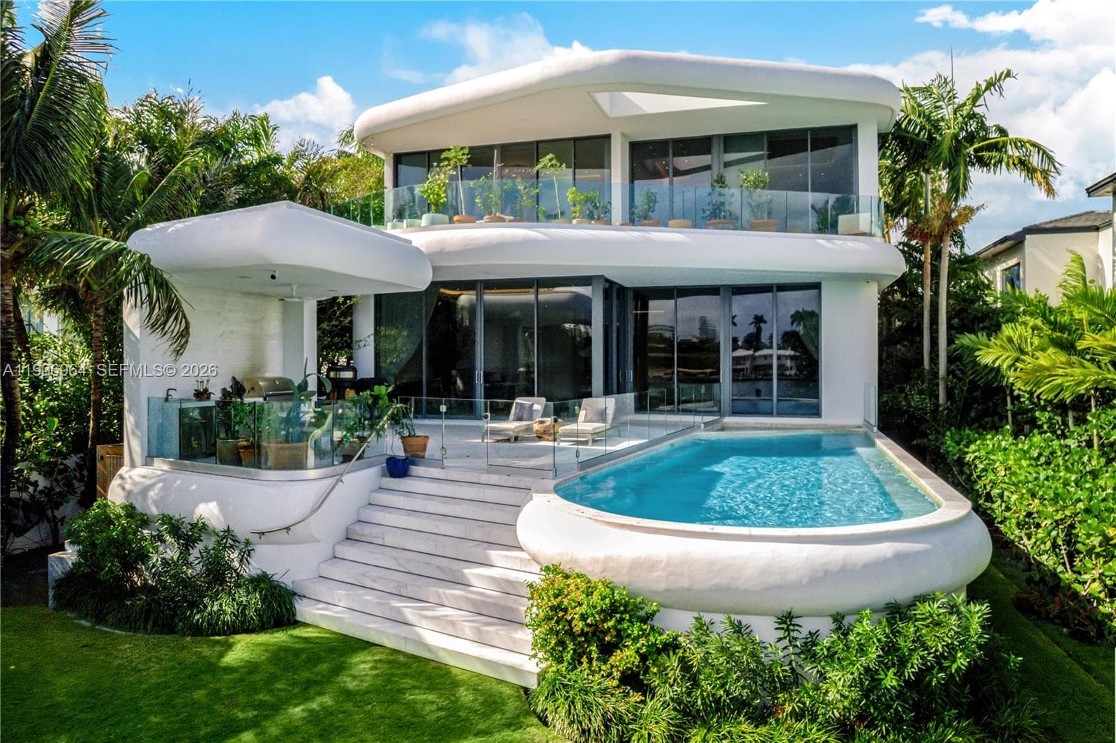 503 E Dilido Dr, Miami Beach FL 33139 — 2