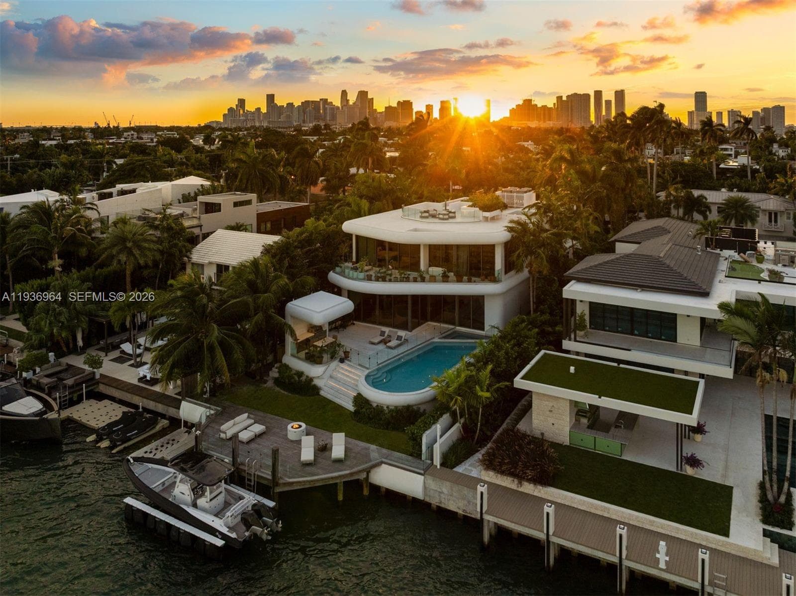 503 E Dilido Dr, Miami Beach FL 33139 — 59