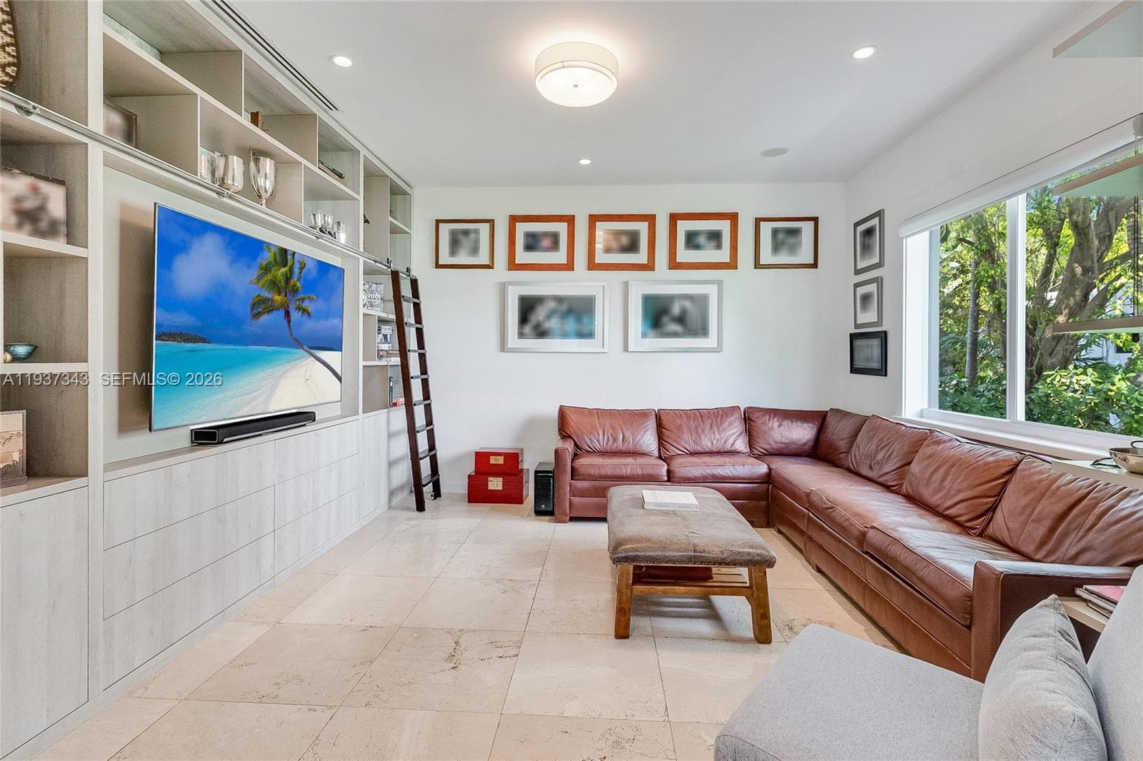 3835 Carole Ct, Miami FL 33133 — 21