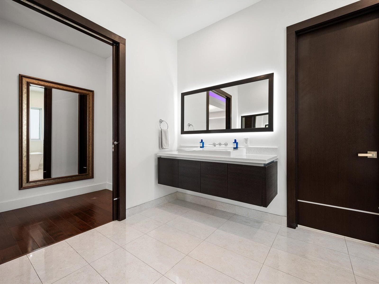 8405 NW 34th Drive, Doral FL 33122 — 34