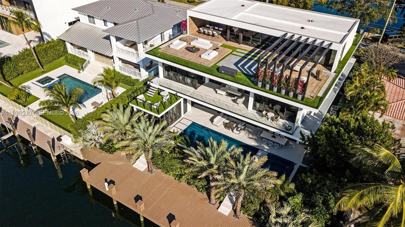 13000 N Bayshore Dr, North Miami FL 33181 — 79