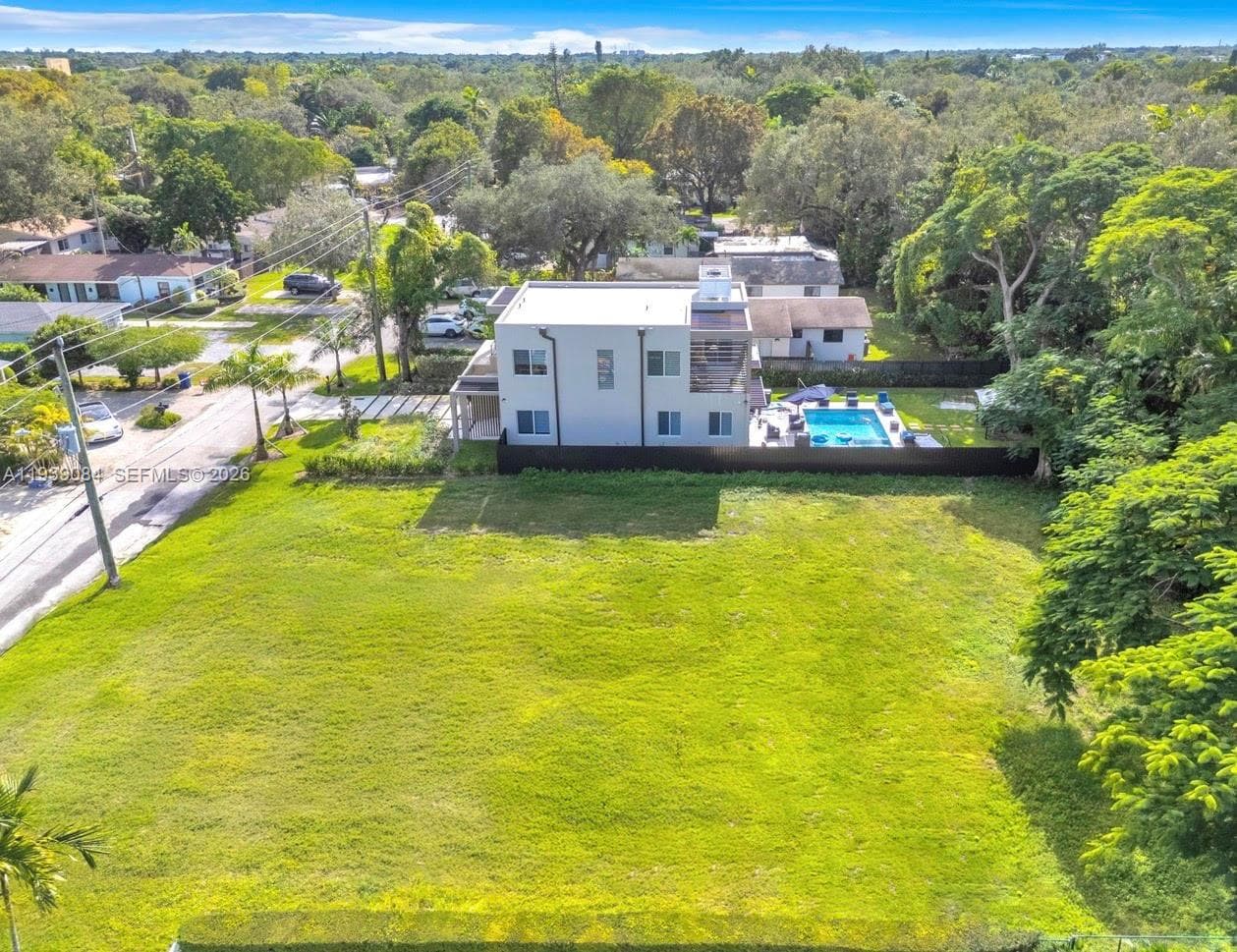 7240 SW 63rd Ct, South Miami FL 33143 — 2