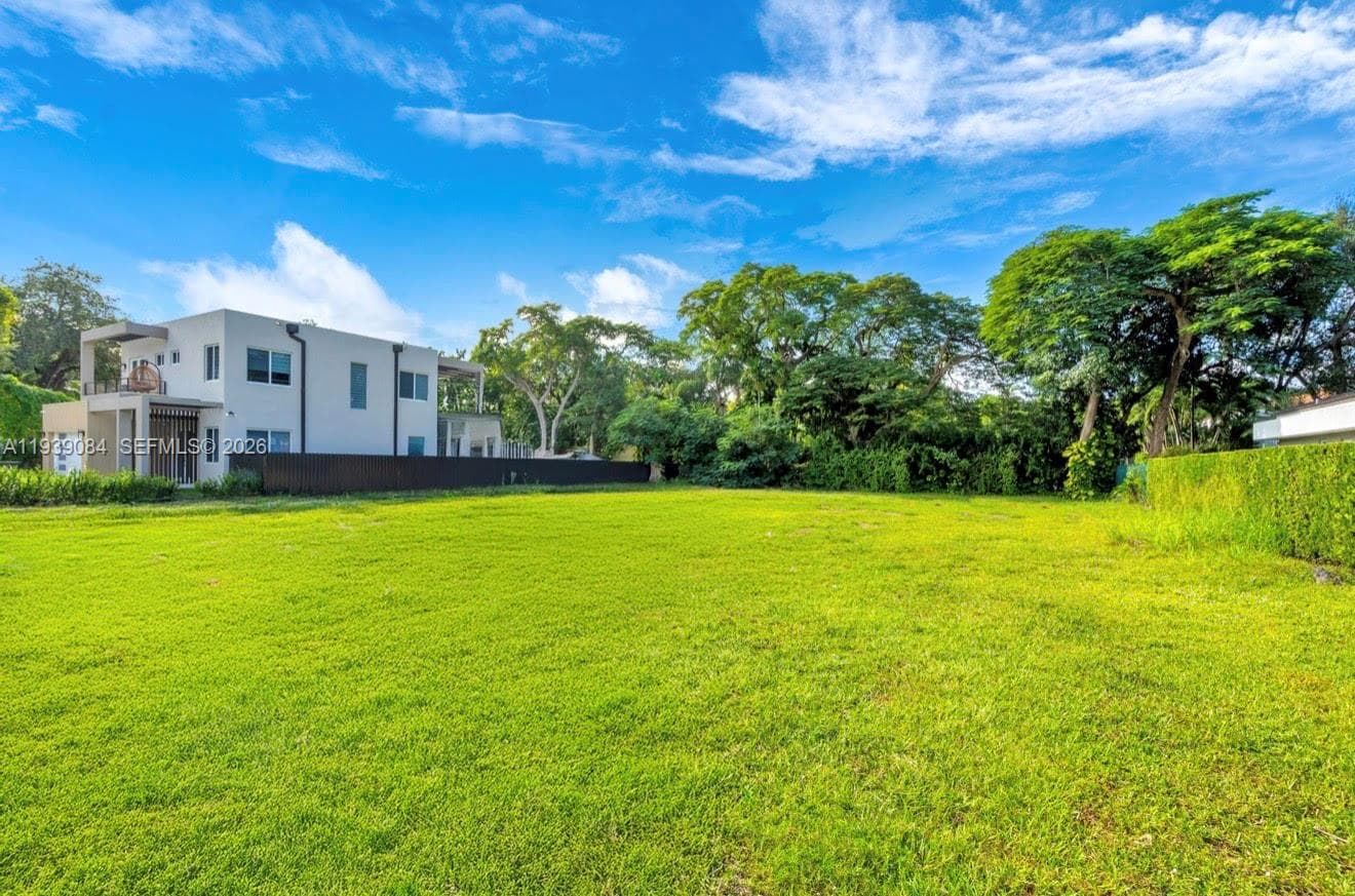 7240 SW 63rd Ct, South Miami FL 33143 — 4