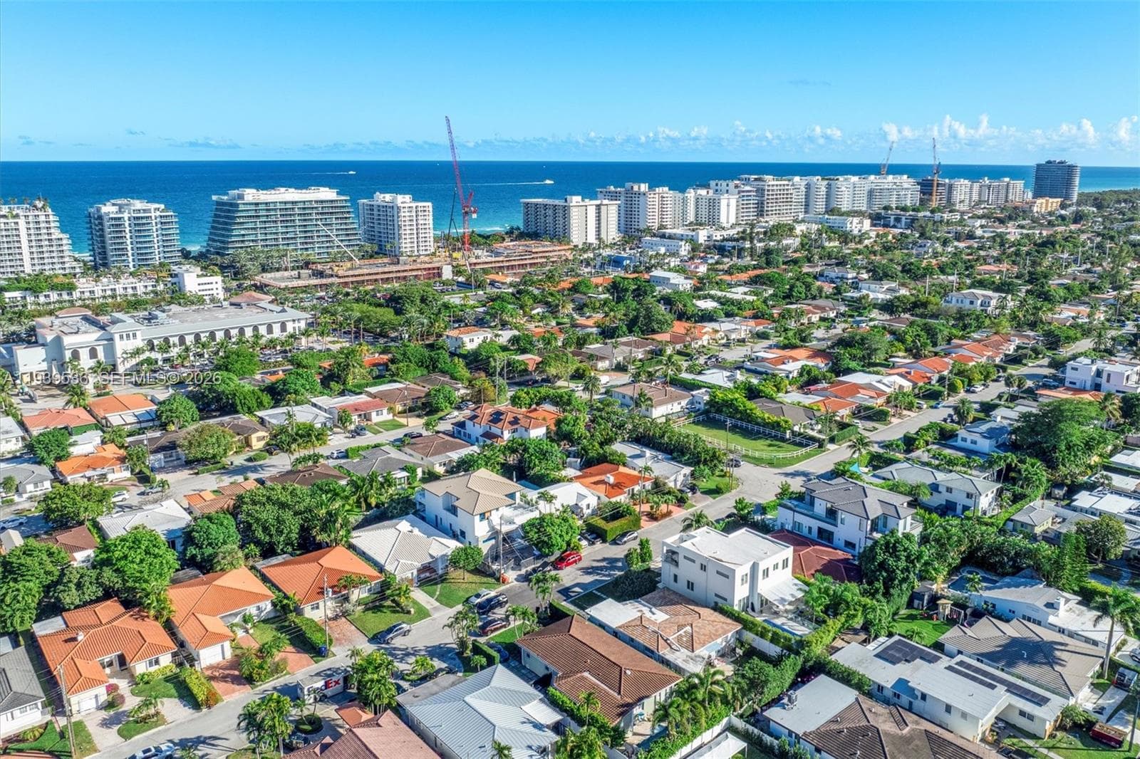 9424 - 9432 Carlyle Ave, Surfside FL 33154 — 5