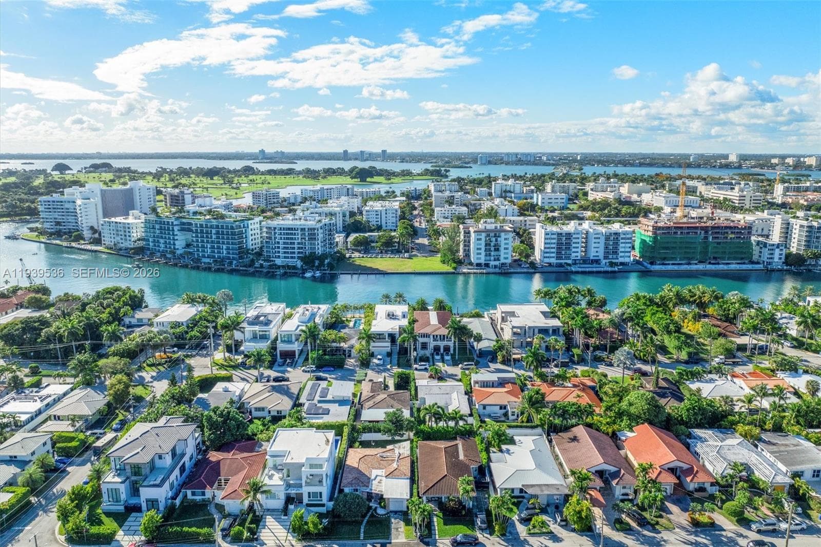 9424 - 9432 Carlyle Ave, Surfside FL 33154 — 11