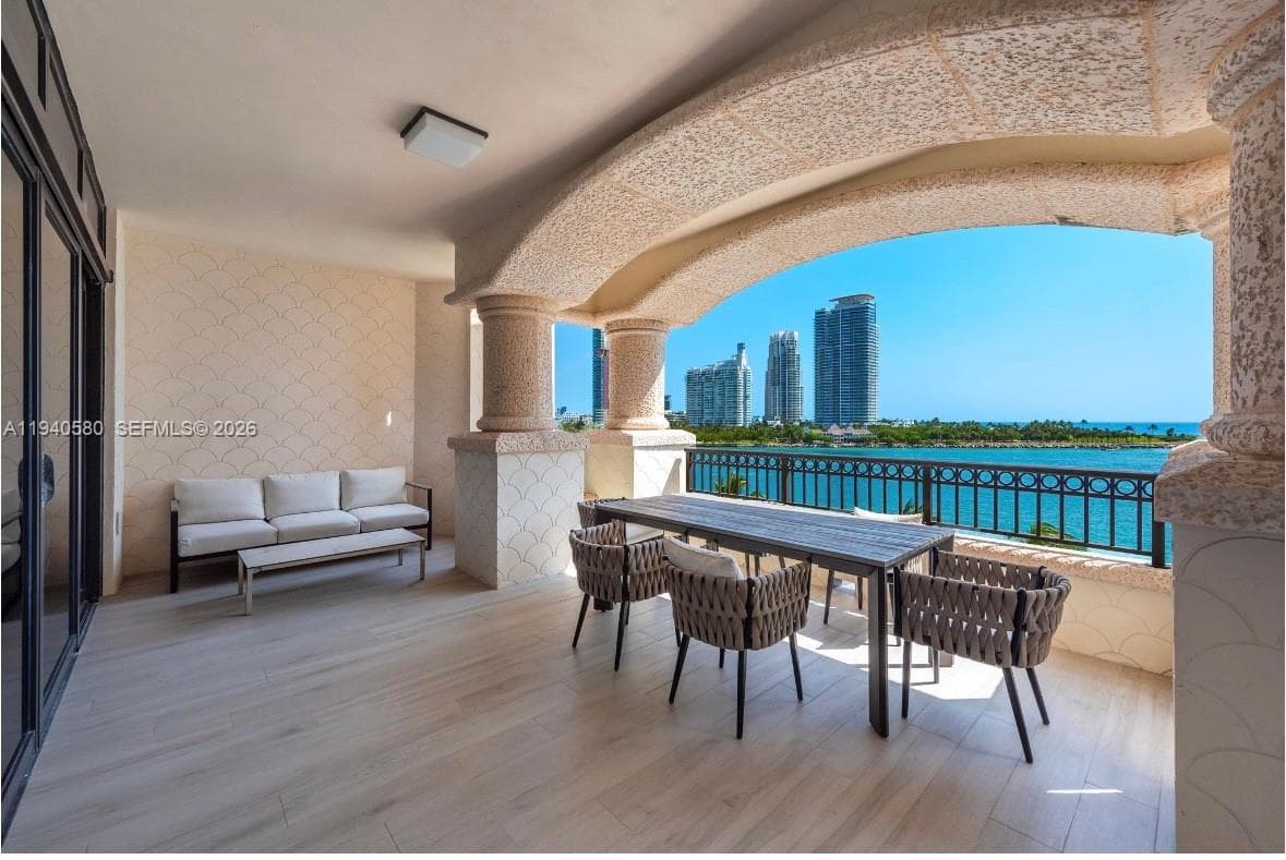 7055 Fisher Island Dr # 7055, Miami Beach FL 33109 — 2