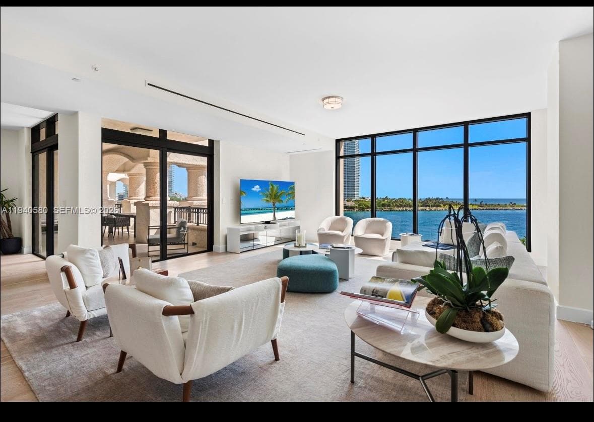 7055 Fisher Island Dr # 7055, Miami Beach FL 33109 — 8