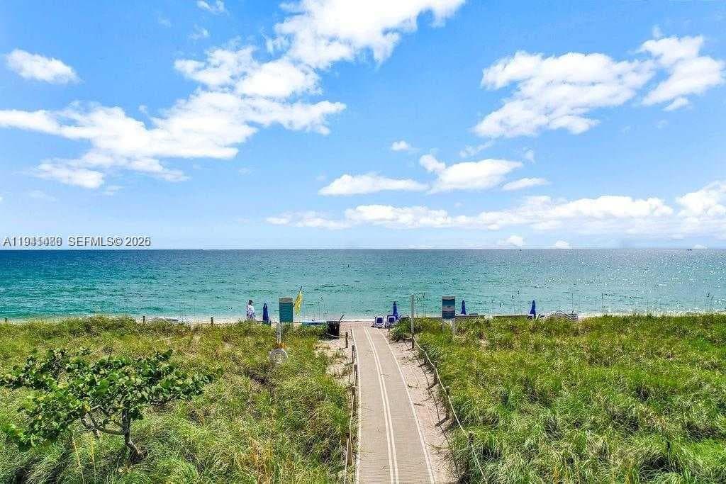10155 Collins Ave # 1505, Bal Harbour FL 33154 — 29
