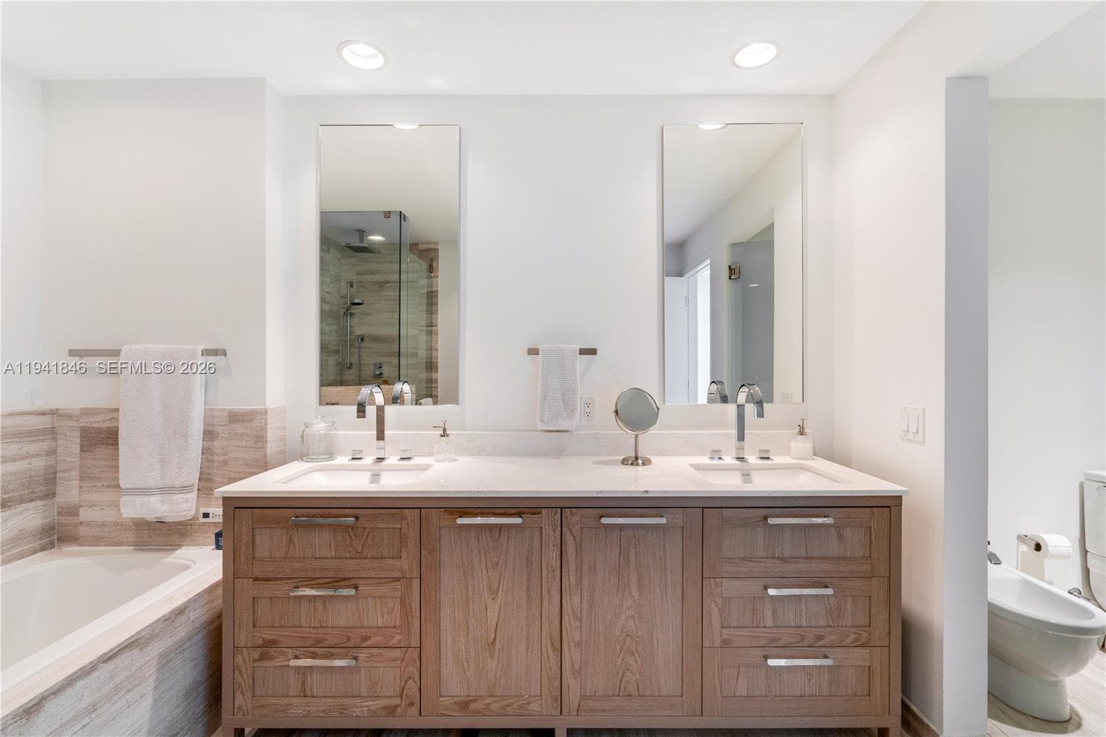 350 Ocean Dr # 201N, Key Biscayne FL 33149 — 27