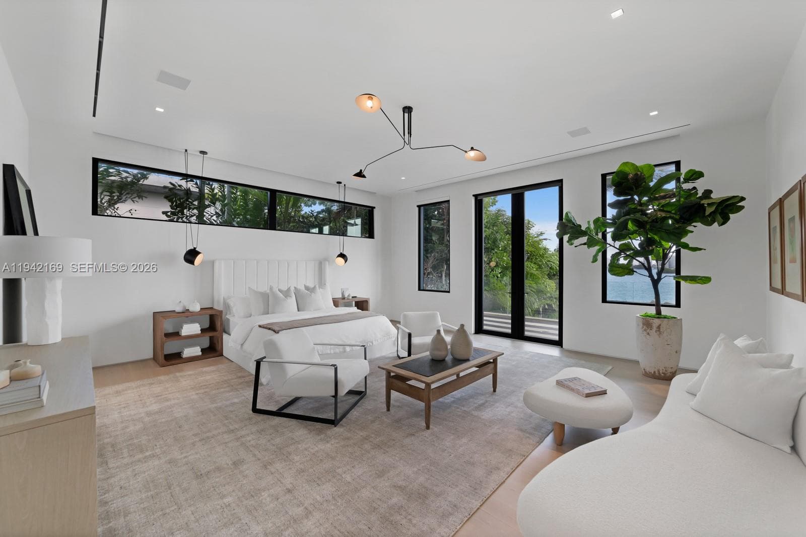 33 E Dilido Dr, Miami Beach FL 33139 — 24