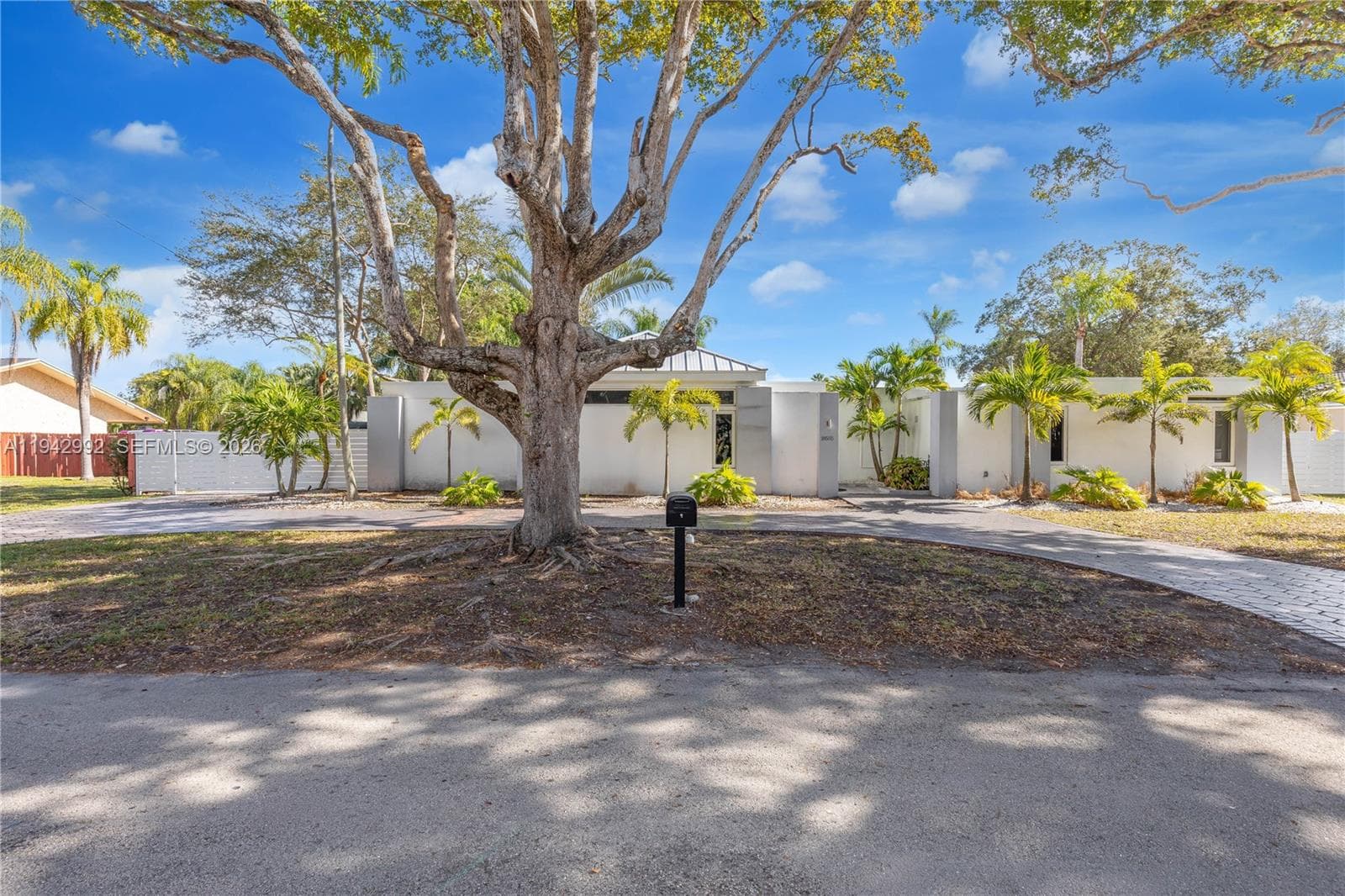 18555 SW 83rd Pl, Cutler Bay FL 33157 — 3
