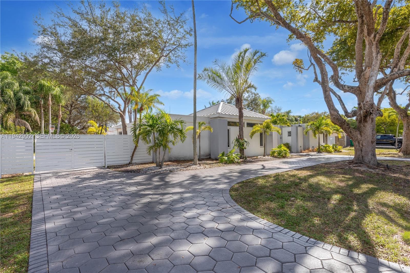 18555 SW 83rd Pl, Cutler Bay FL 33157 — 5