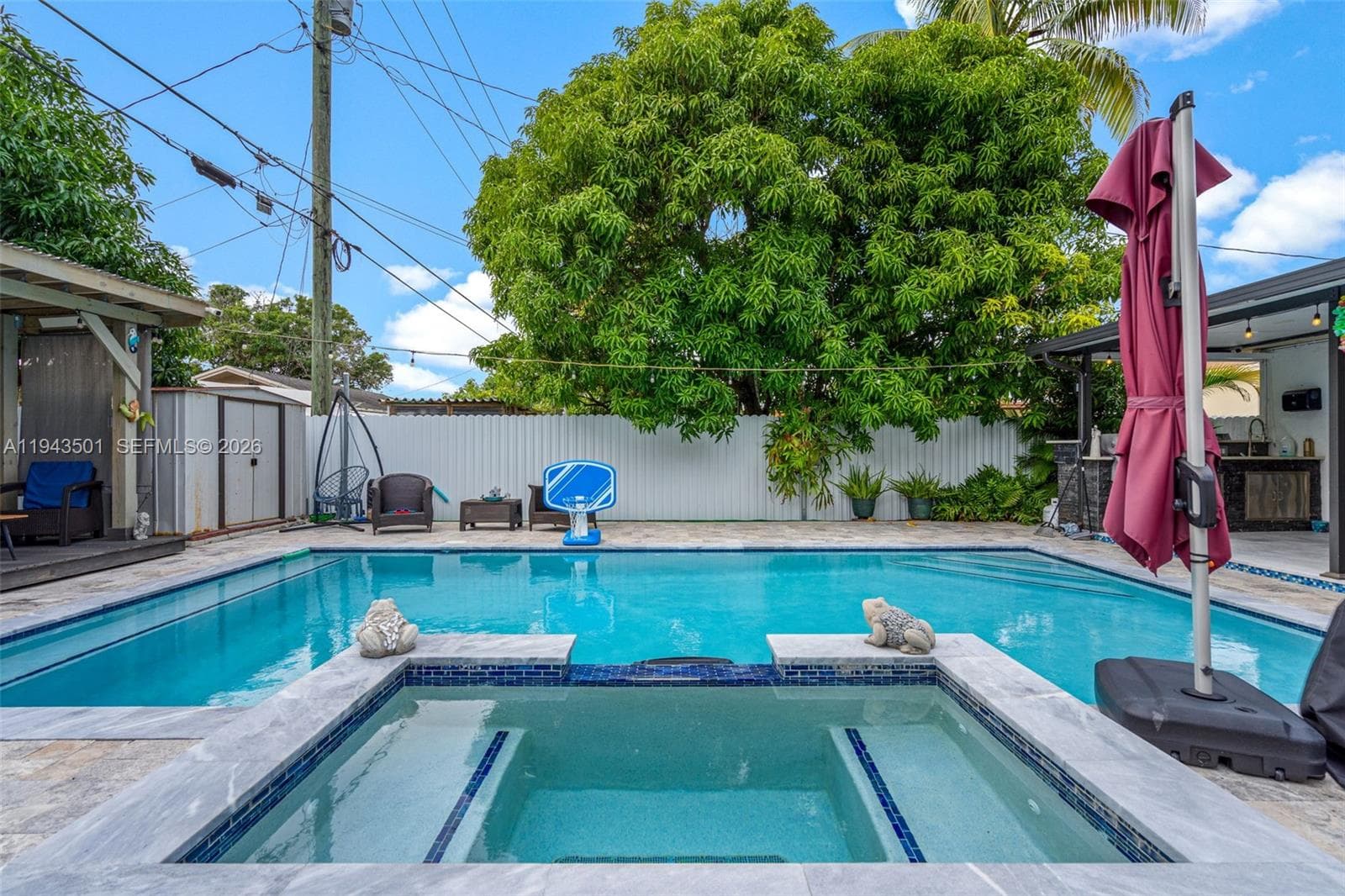 864 E 29th St, Hialeah FL 33013 — 15