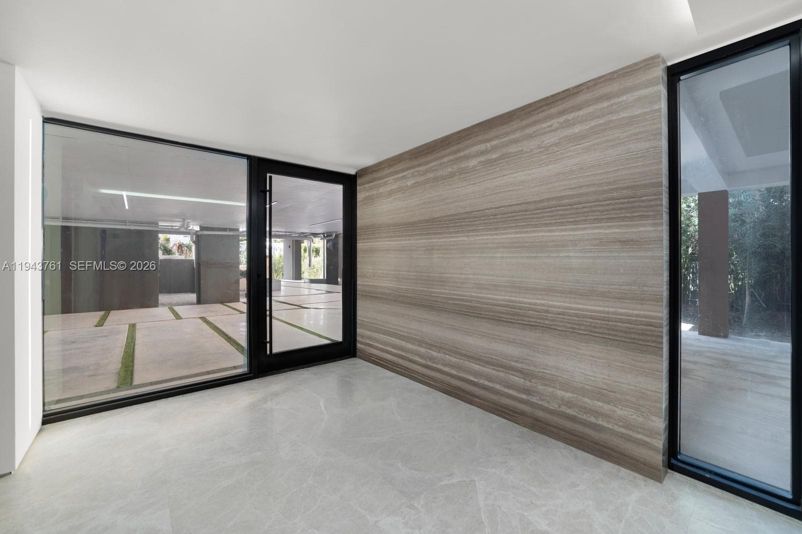 217 E Rivo Alto Dr, Miami Beach FL 33139 — 62