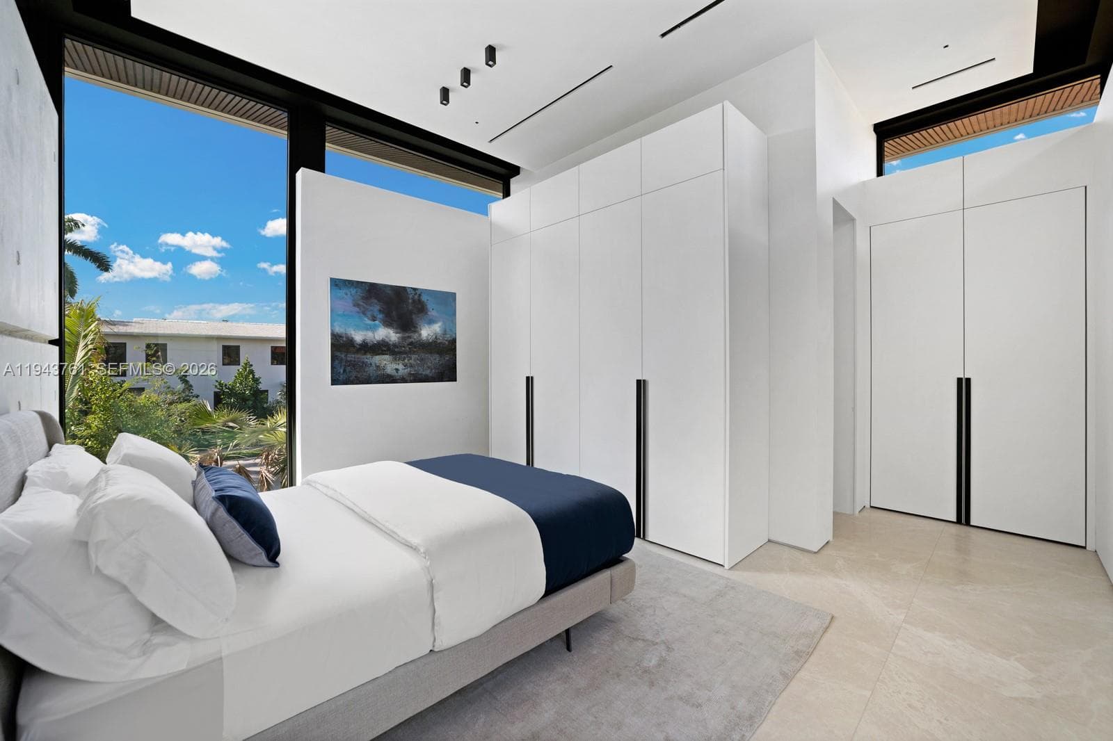 217 E Rivo Alto Dr, Miami Beach FL 33139 — 47