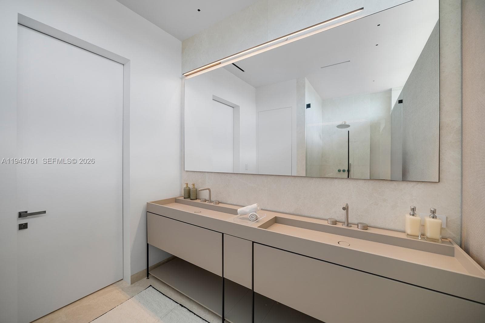 217 E Rivo Alto Dr, Miami Beach FL 33139 — 38