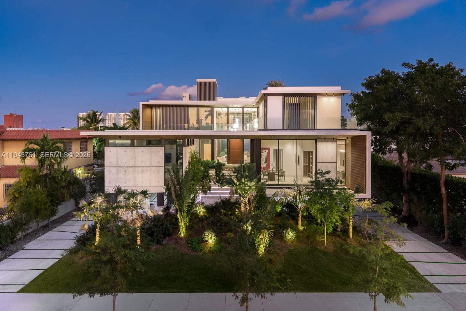 217 E Rivo Alto Dr, Miami Beach FL 33139 — 82