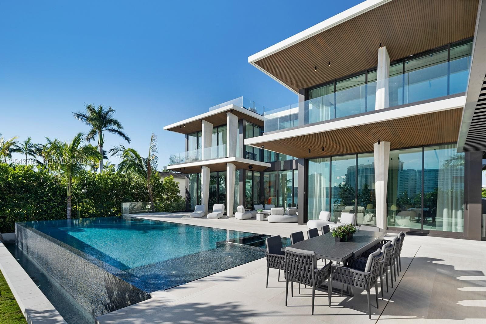 217 E Rivo Alto Dr, Miami Beach FL 33139 — 55
