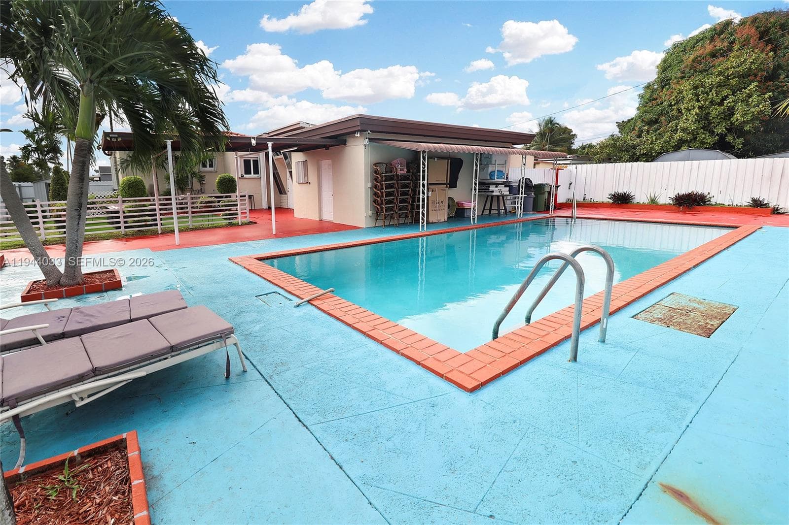 591 SE 5th St, Hialeah FL 33010 — 43