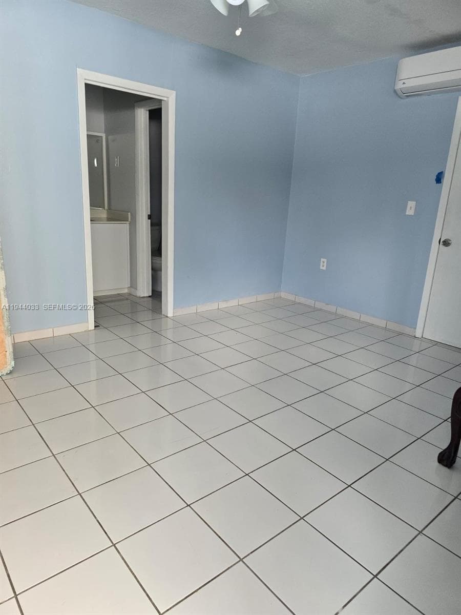 591 SE 5th St, Hialeah FL 33010 — 30