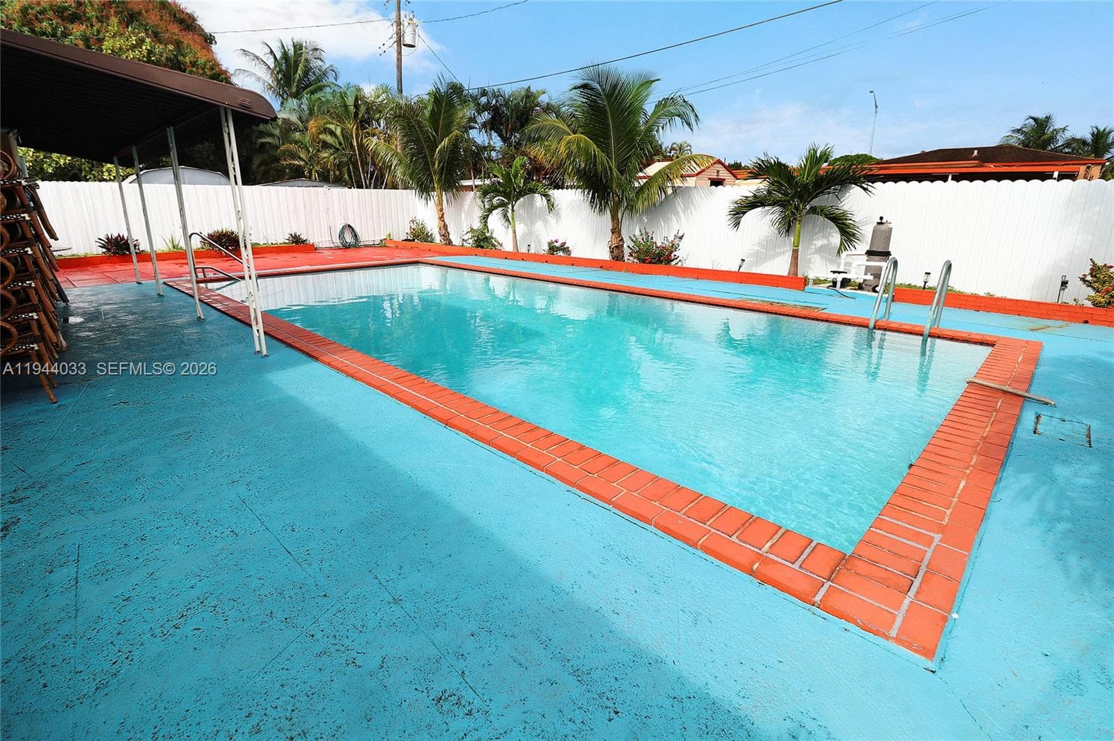 591 SE 5th St, Hialeah FL 33010 — 41
