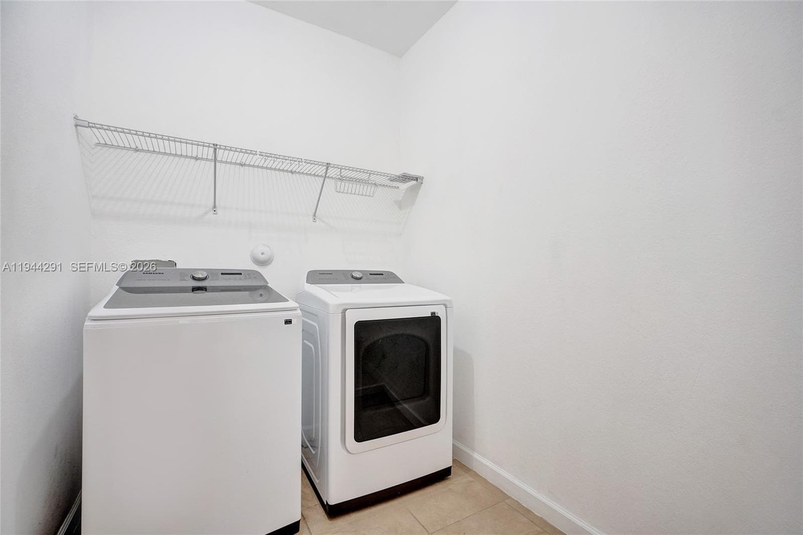 3504 W 94th St, Hialeah FL 33018 — 47