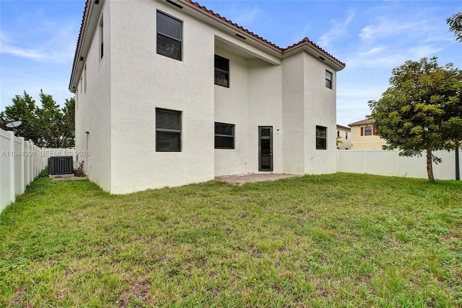 3504 W 94th St, Hialeah FL 33018 — 59