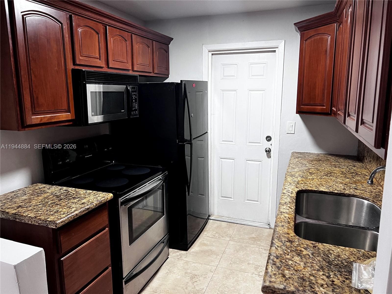 12590 NE 16th Ave # 605, North Miami FL 33161 — 4