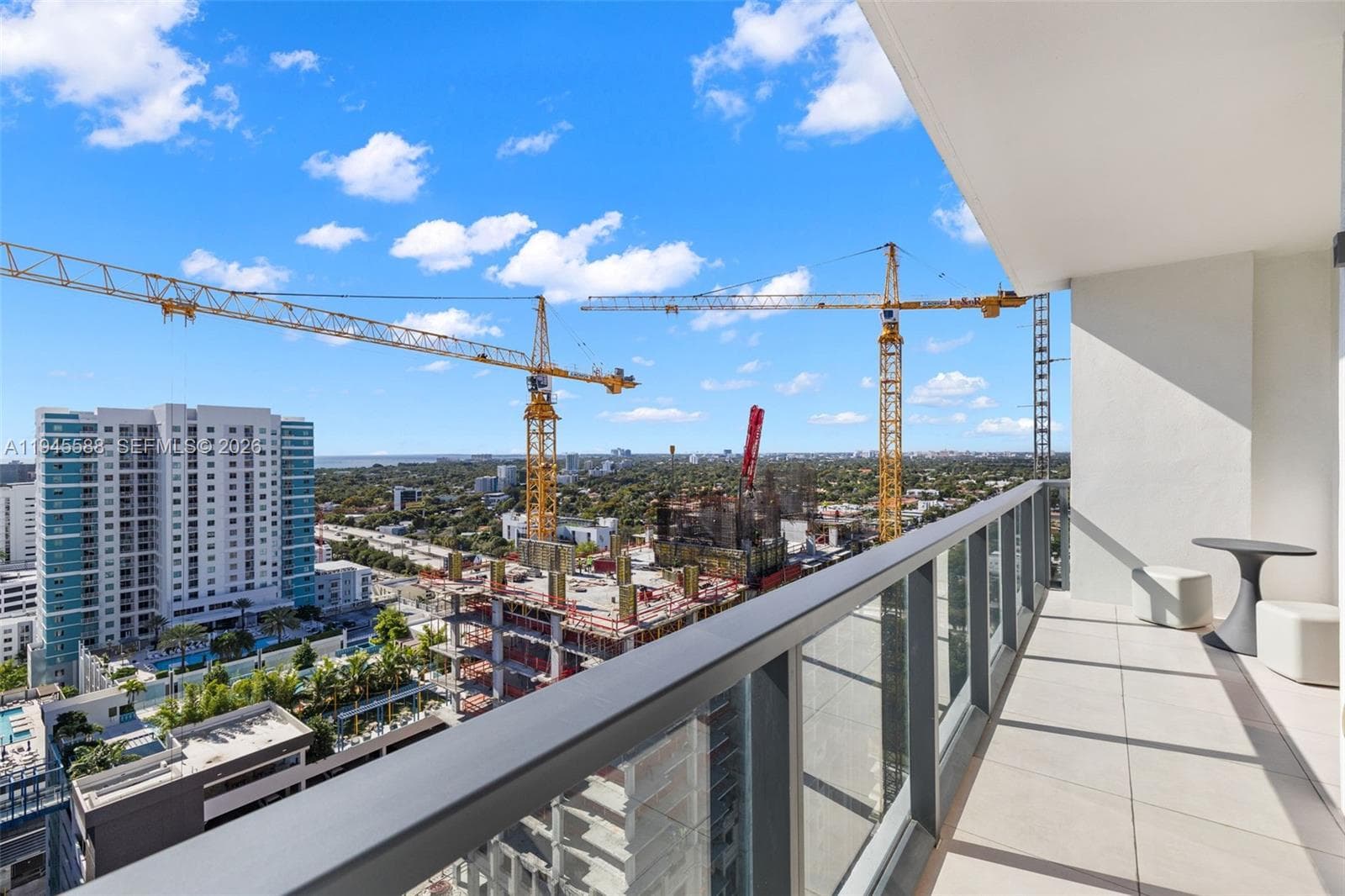 239 SW 9th St # 2102, Miami FL 33130 — 34