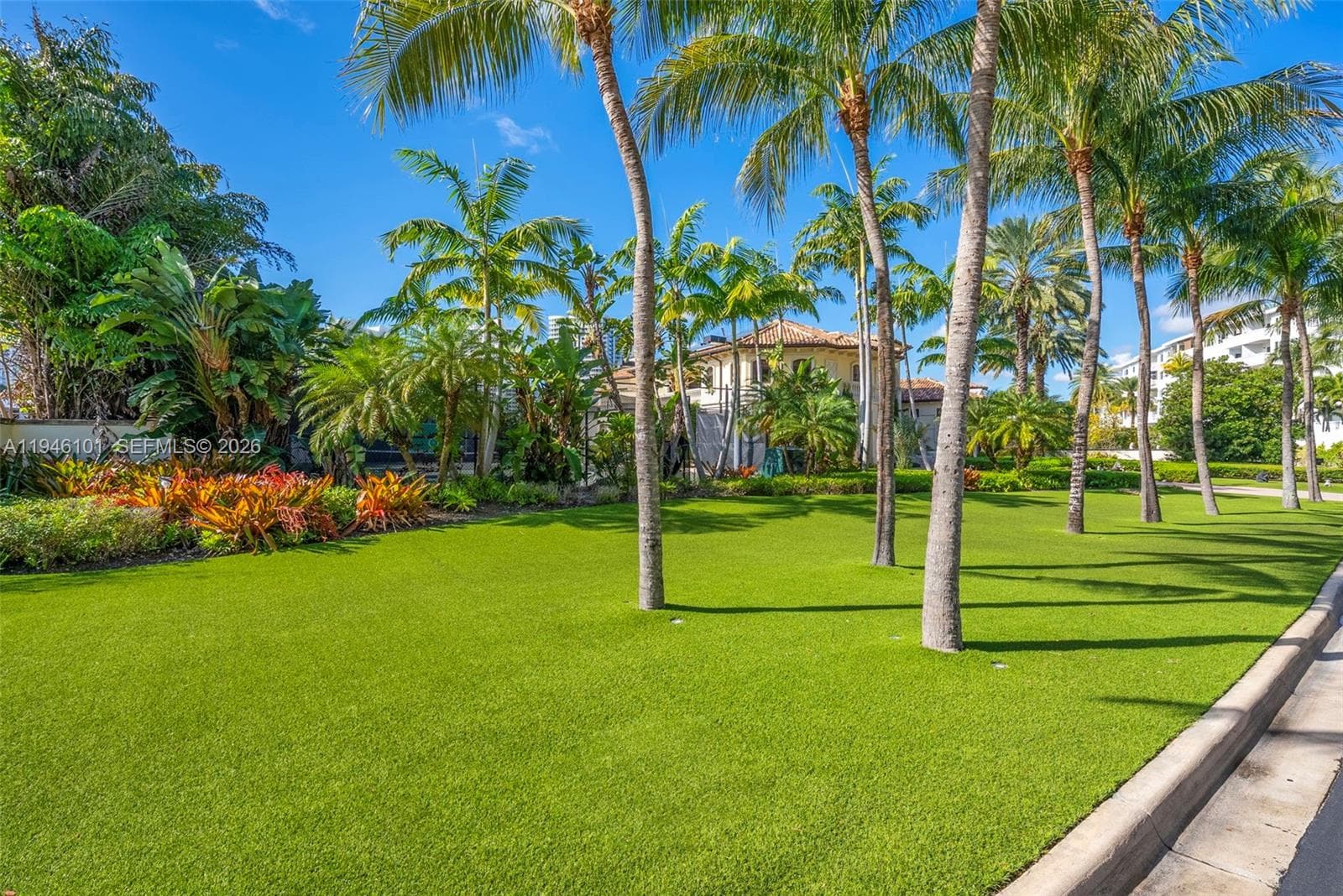 680 Golden Beach Dr, Golden Beach FL 33160 — 6