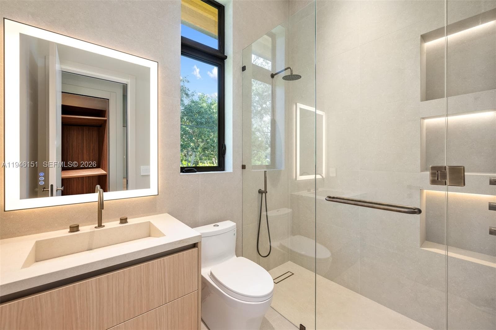 7725 SW 114th St, Pinecrest FL 33156 — 72