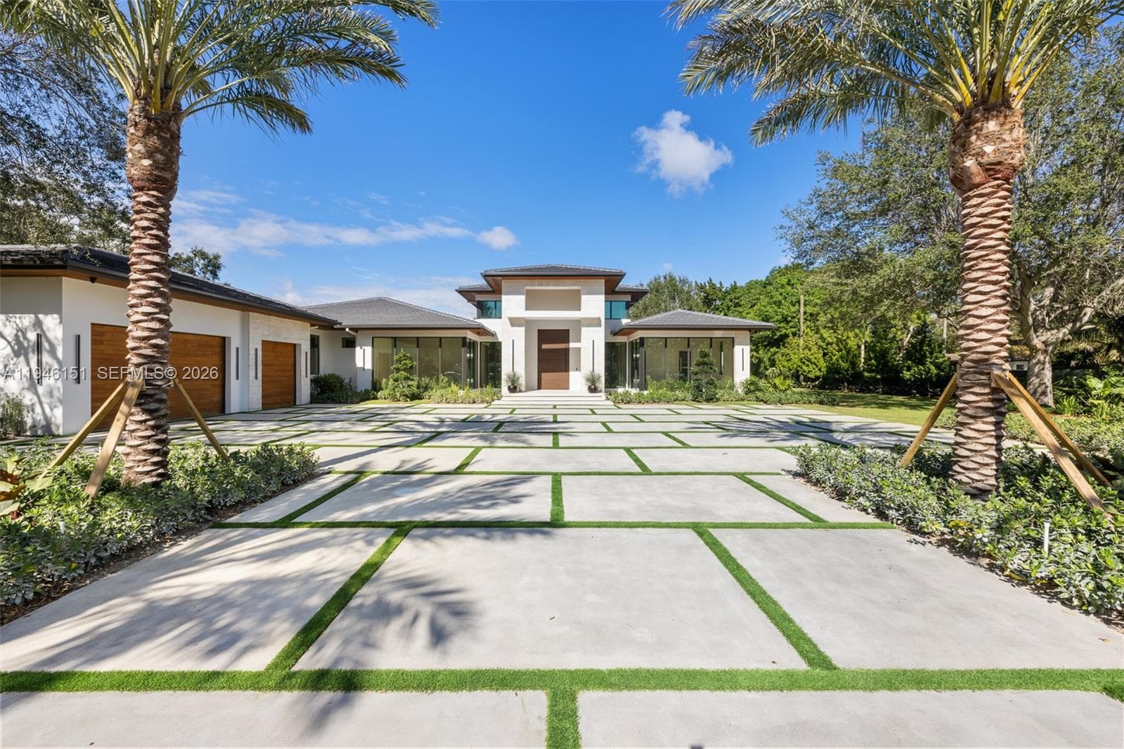 7725 SW 114th St, Pinecrest FL 33156 — 2